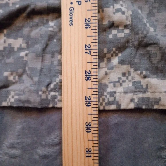 Army Combat Uniform Coat Size Large Regular NSN 8415-01-519-8599 Camouflage - Picture 6 of 11